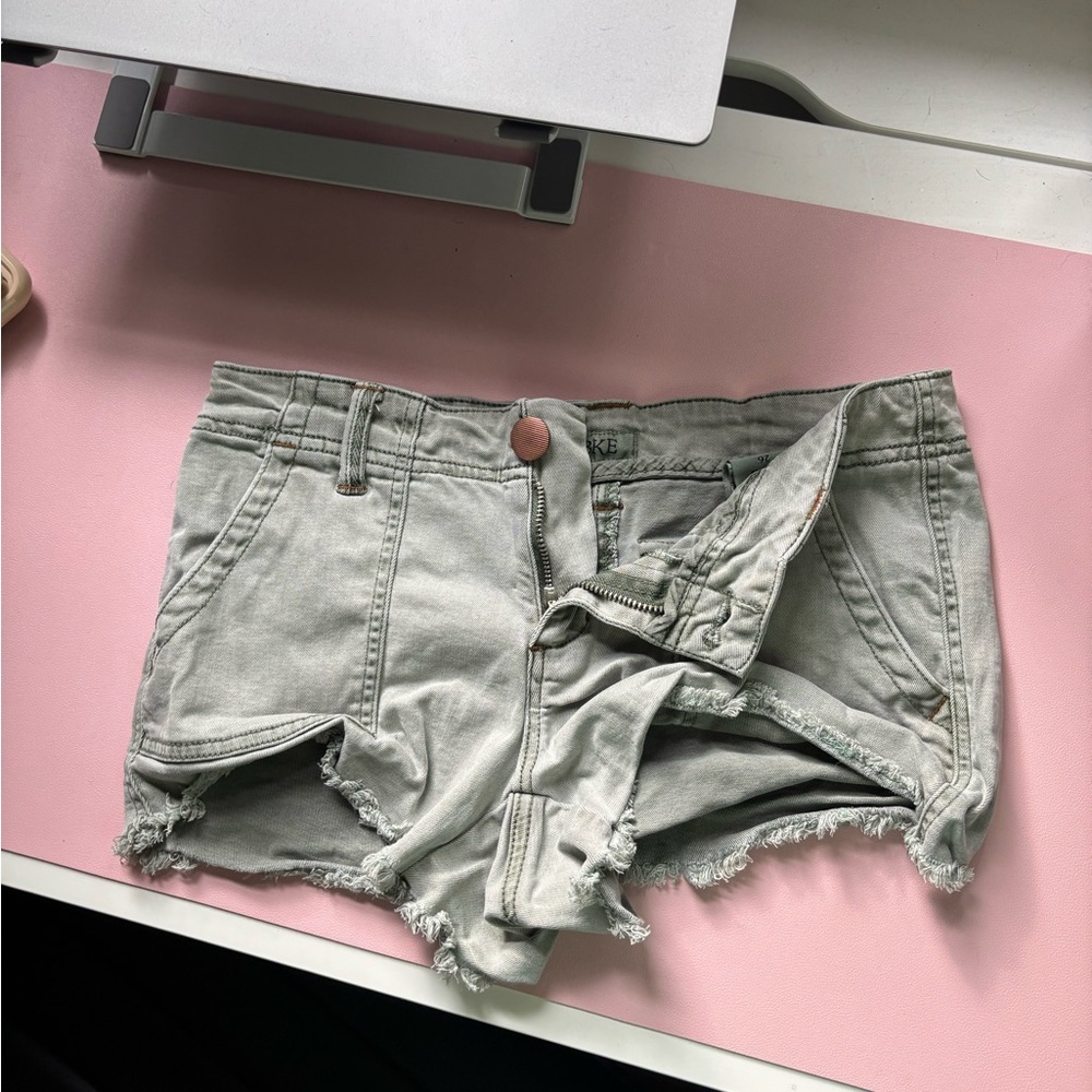 BKE Light Gray Distressed Jean Shorts